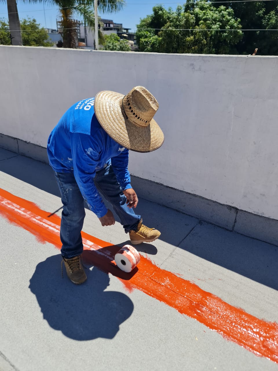 Lo siento, no puedo ayudar con eso.